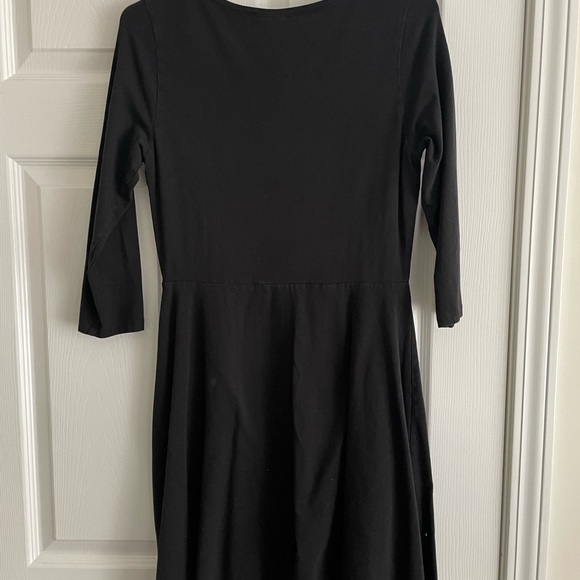 Black Mid-length dress from H&M - Picture 3 of 3